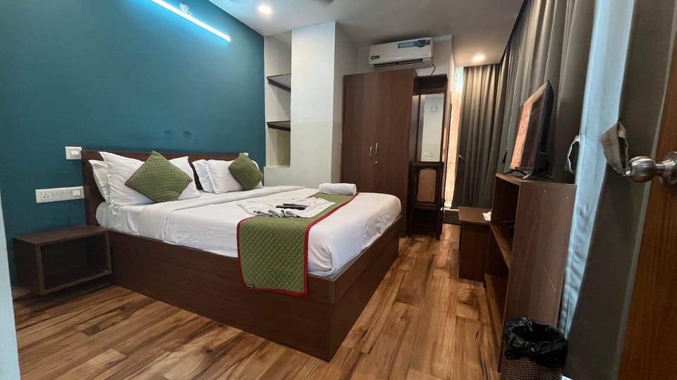RLV Green Palace Hotel in Bengaluru