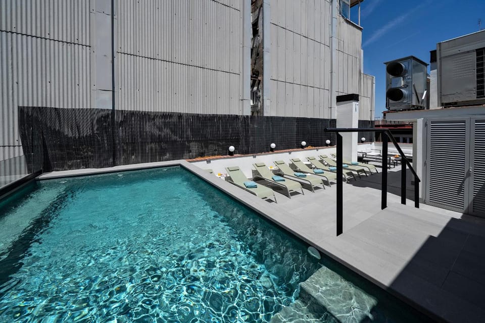 Chloe - Habitat Apartmens Apartment hotel in L'Hospitalet de Llobregat