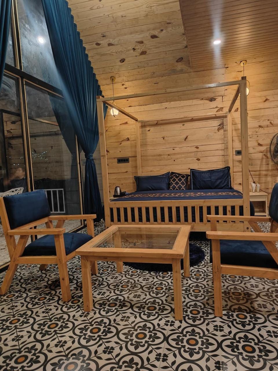 The jungle tales Hotel in Uttarakhand