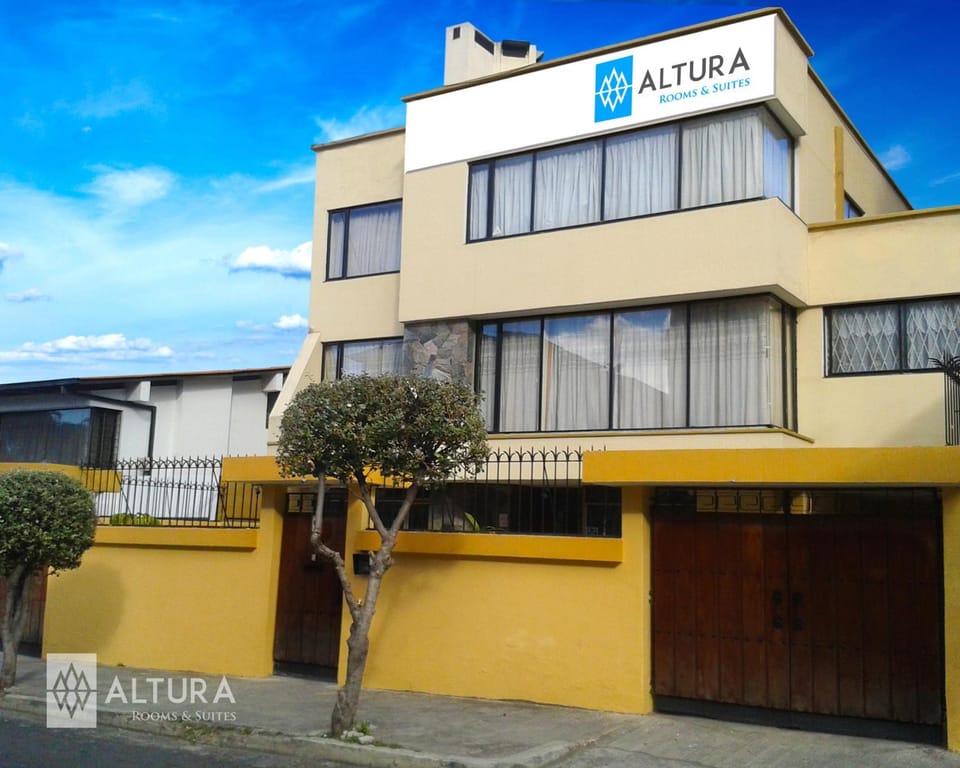 Altura Rooms & Suites Hotel in Quito