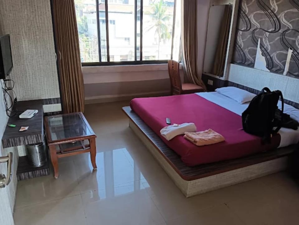 Hotel Saraswati Hotel in Maharashtra
