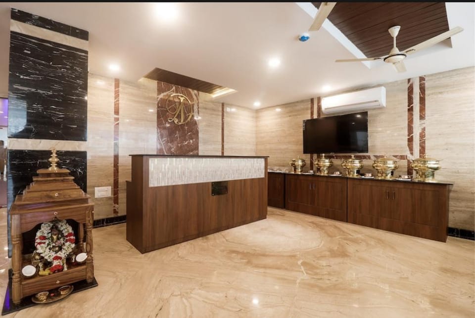 DJ Grand Hotel  Hotel in Tirupati