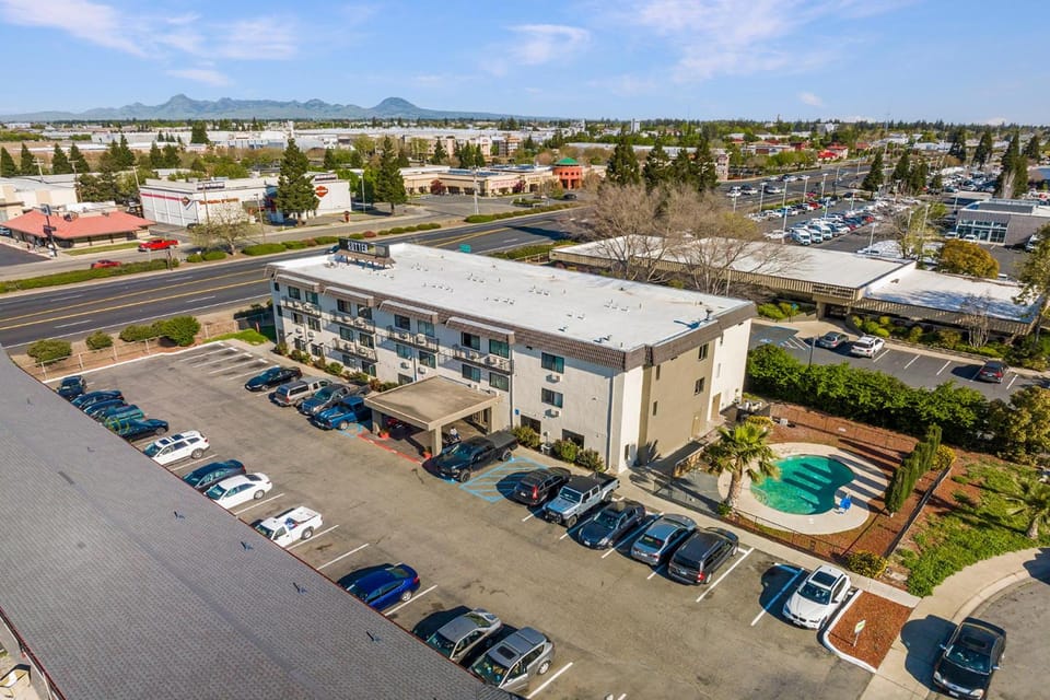 Sutter Inn Hotel in Yuba City