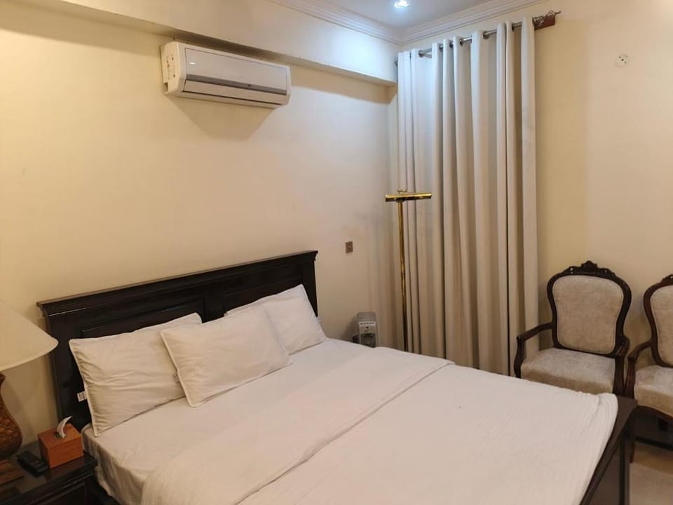 The Aristocrat Lodge Hotel in Islamabad