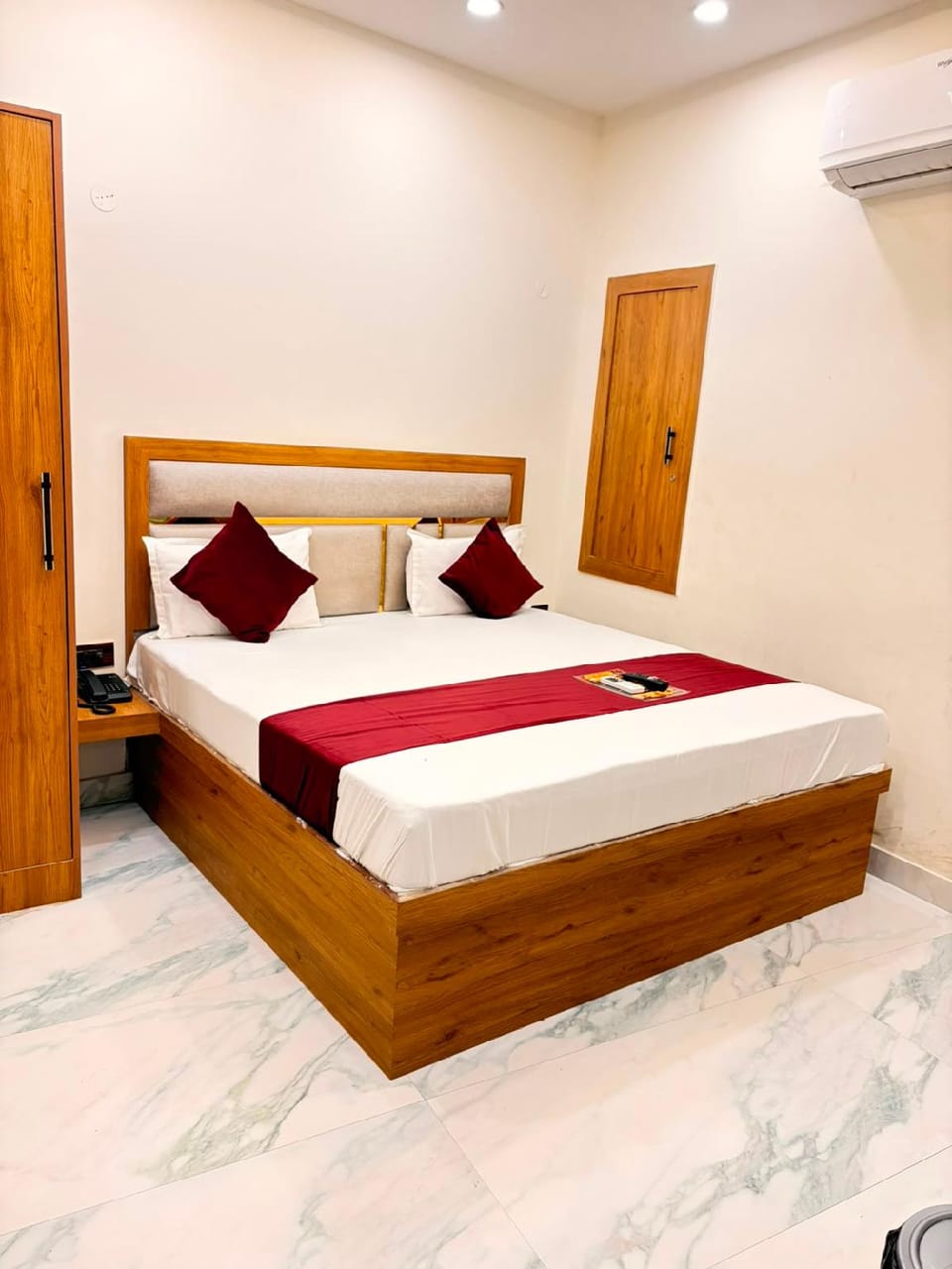 Amenity (Guest room)
