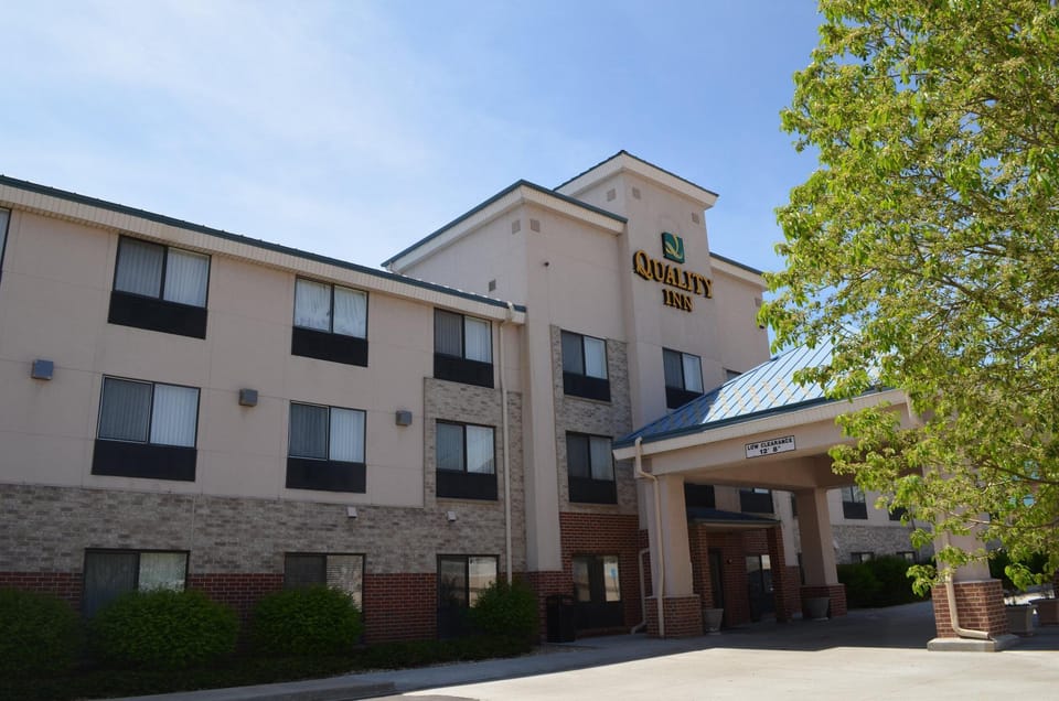 Quality Inn Denver Westminster Hotel in Westminster