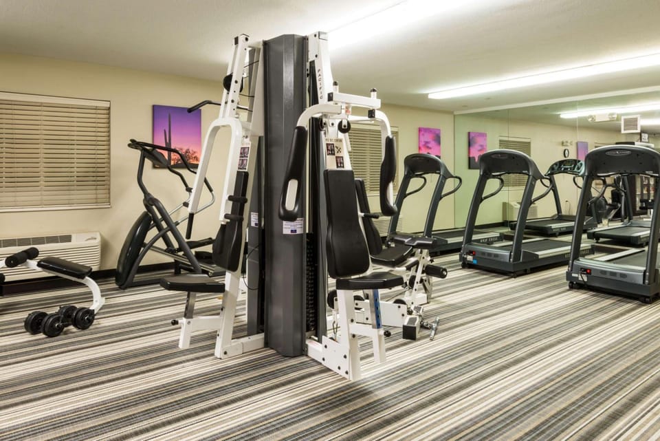 Sonesta Simply Suites Detroit Troy Hotel in Troy