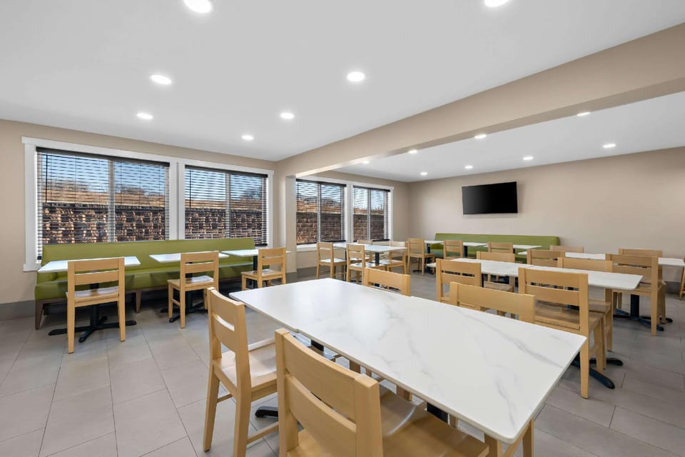 Country Inn & Suites by Radisson, Coon Rapids, MN Hotel in Coon Rapids