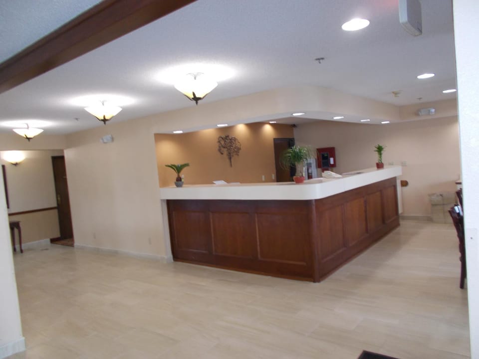 Royalton Inn and Suites Wilmington Hotel in Ohio