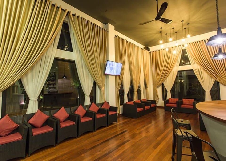 Yeak Loam Hotel Hotel in Cambodia