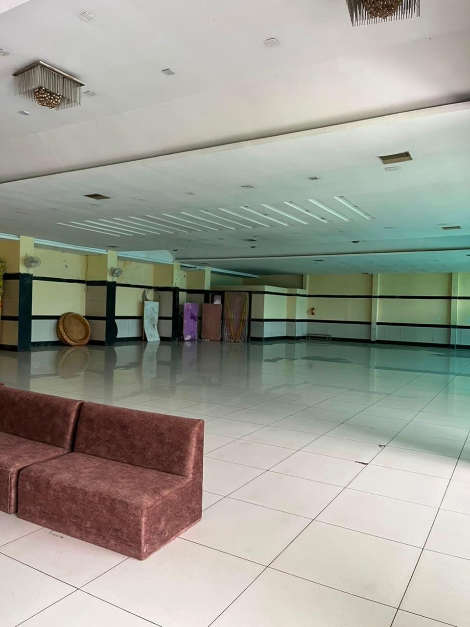Aishwarya Hotel Indore Hotel in India
