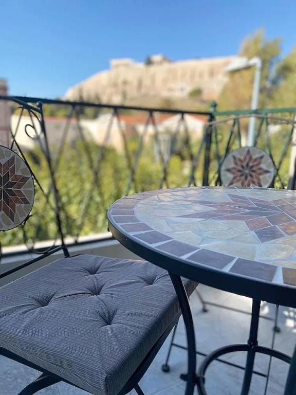 Check Point - Acropolis Temple Hotel in Athens