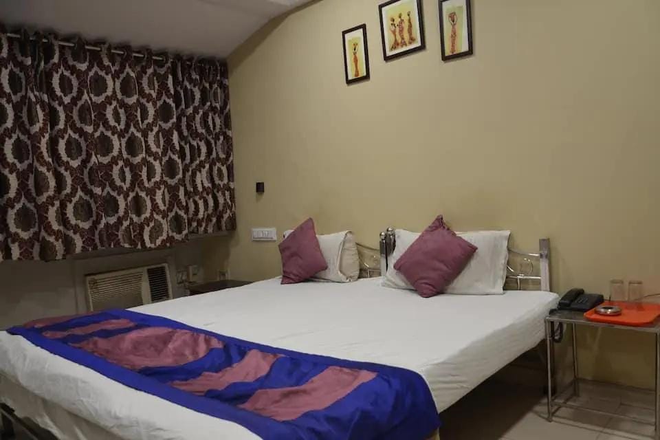 Hotel Dimple Hotel in Gujarat