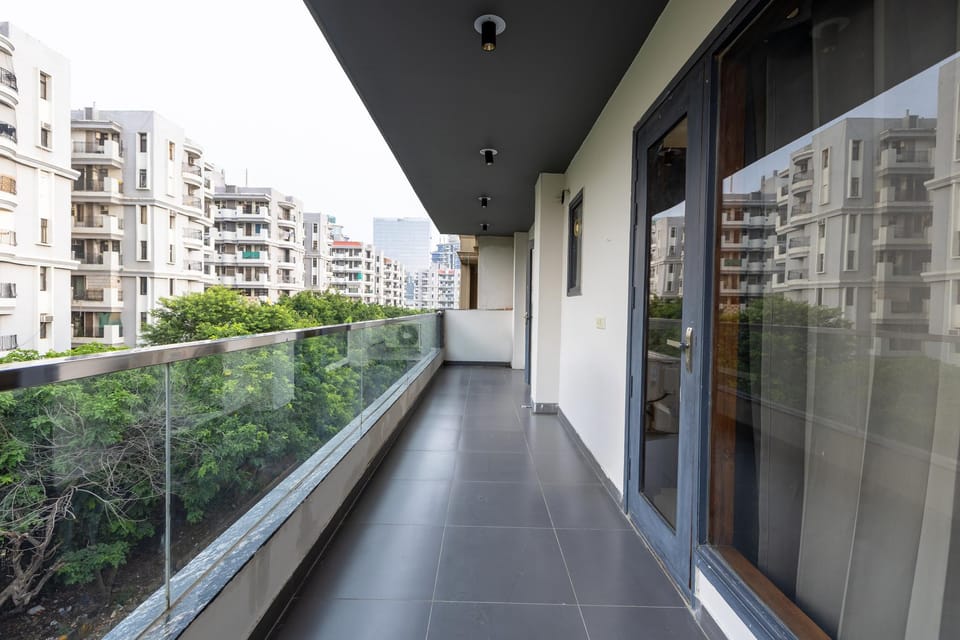 Liv Regalia - Corporate Bizz near One Horizon on Golf Course Road Hotel in Gurugram