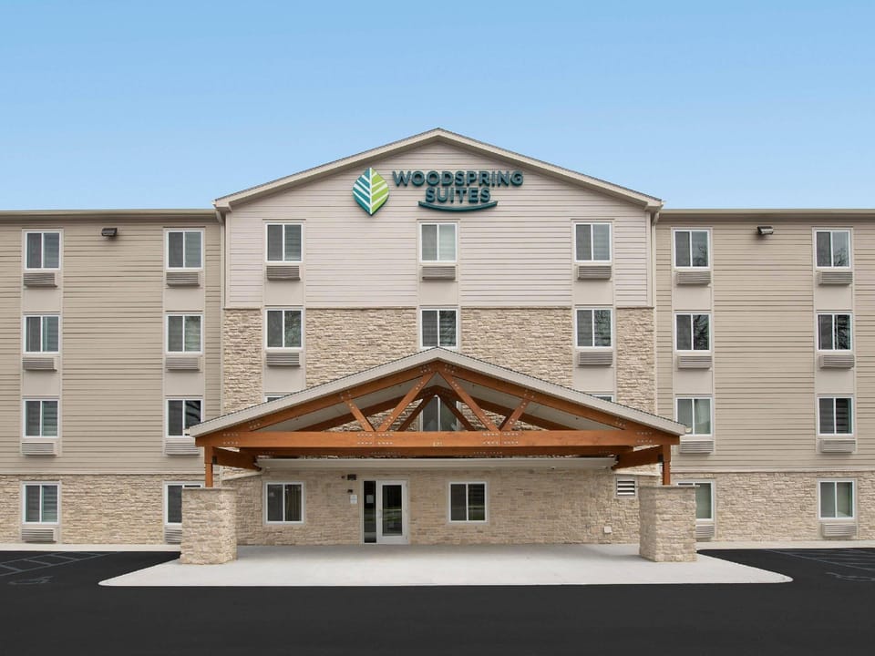 WoodSpring Suites Cartersville - Emerson Hotel in Cartersville