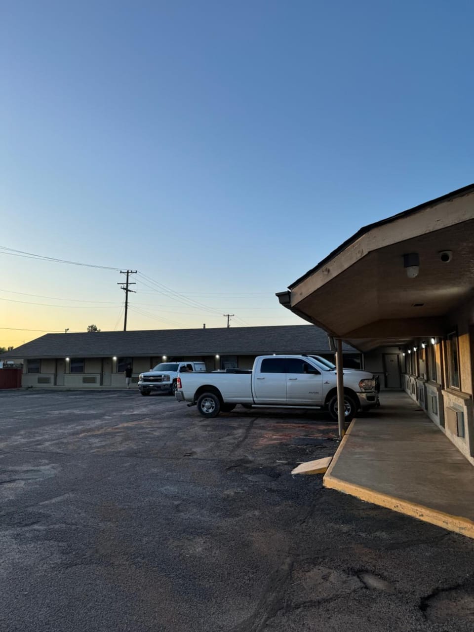 Rodeway Inn & Suites Hotel in Ada
