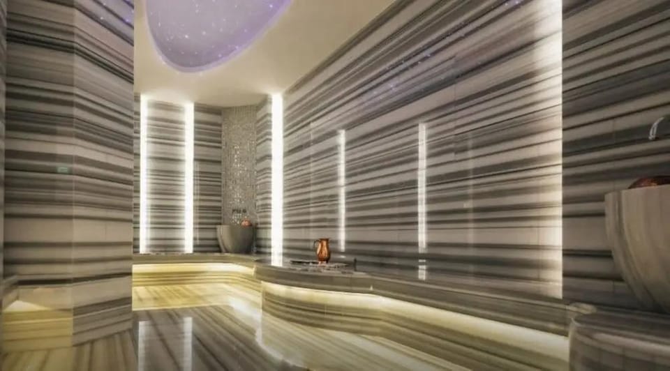 Paramount Towers 2BR Luxurious Apartment - 360 vacation Hotel in Dubai