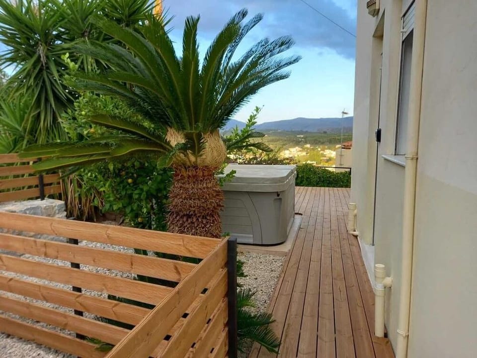 Mili's House SeaView - Kalyves Hotel in Crete Region