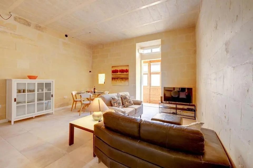 Stylish 2BR Apartment in Valletta Hotel in Valletta