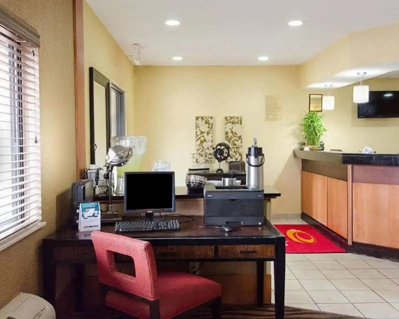 Comfort Inn Hotel in Topeka