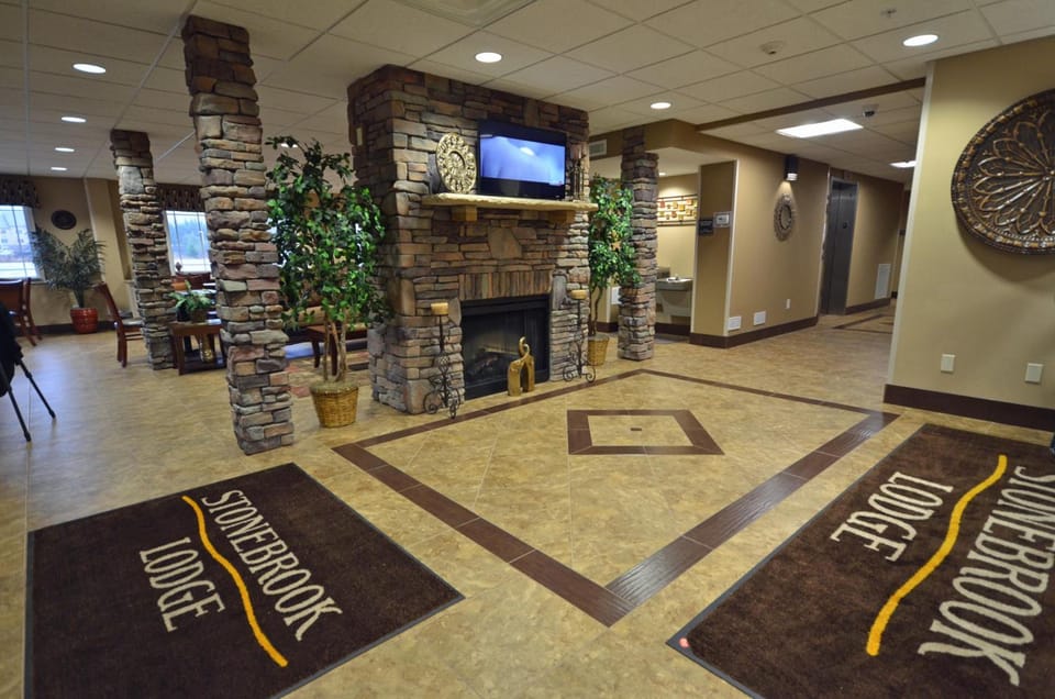 Stonebrook Lodge Hotel in Cherokee
