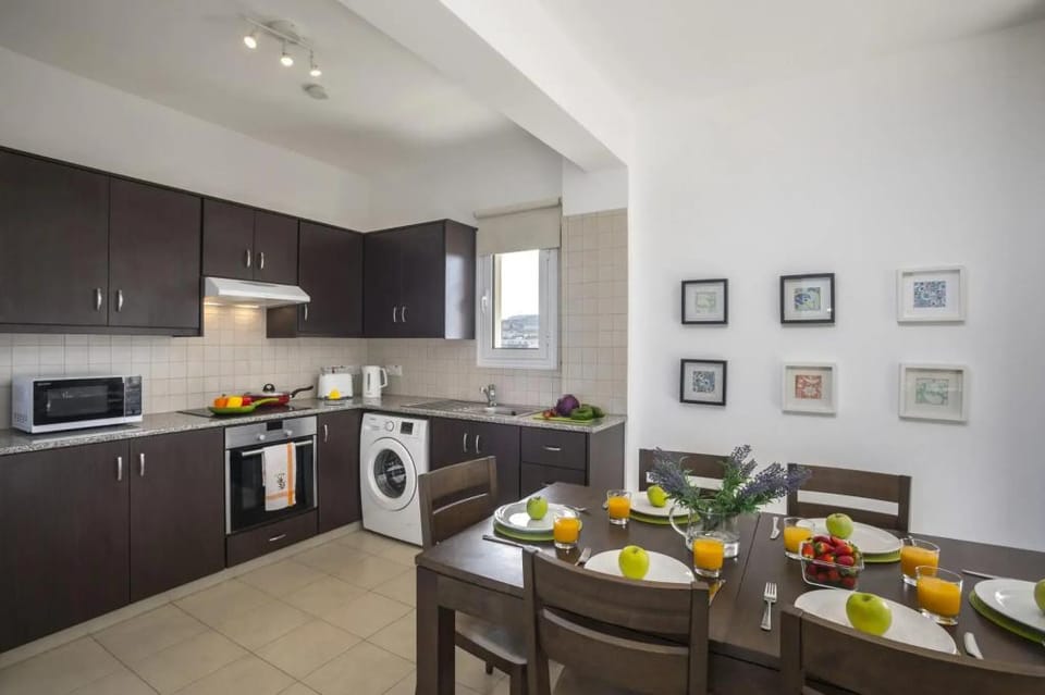 Protaras Palm Suite 207 Hotel in Paralimni