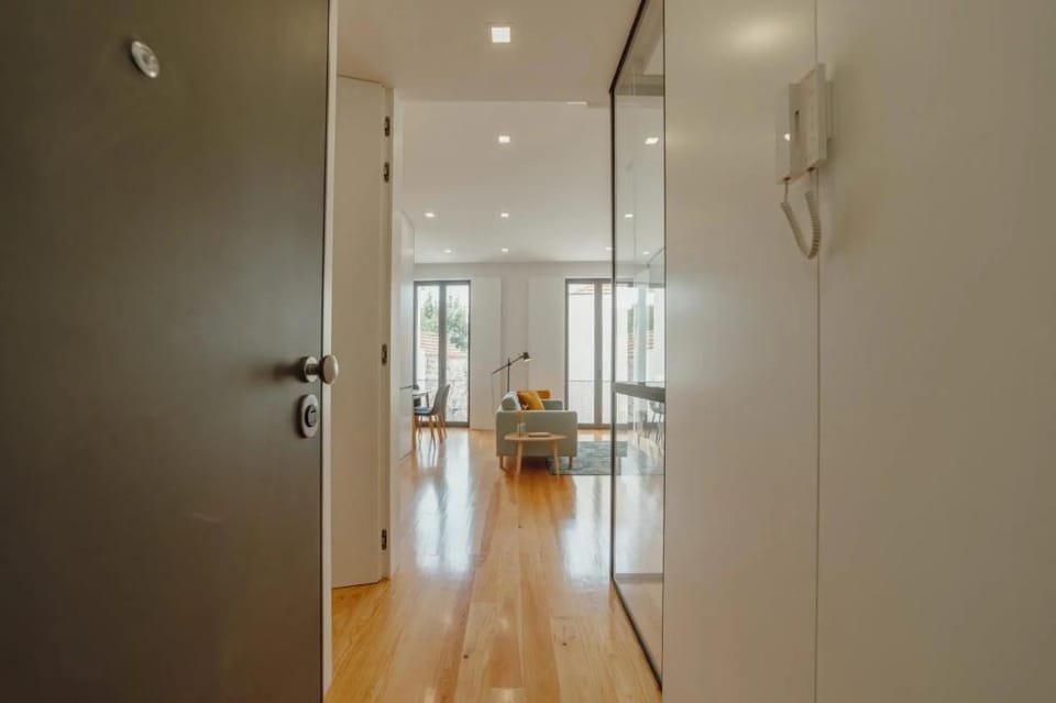 Courtyard Oporto Design Apartment E Hotel in Porto