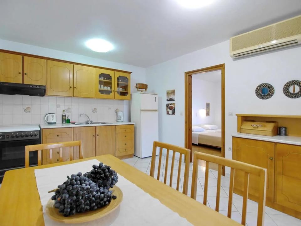 Rouladina Apt 4 in Stalos Hotel in Crete Region