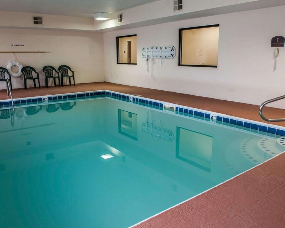 Sleep Inn South Bend Airport Hotel in South Bend