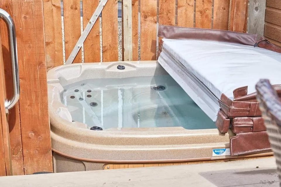 Host Stay Yolo Lodge Hotel in England