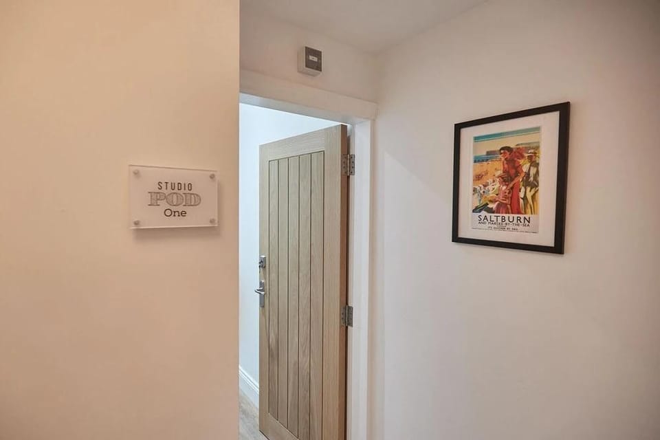 Host Stay Studio Pod 1 Hotel in Saltburn