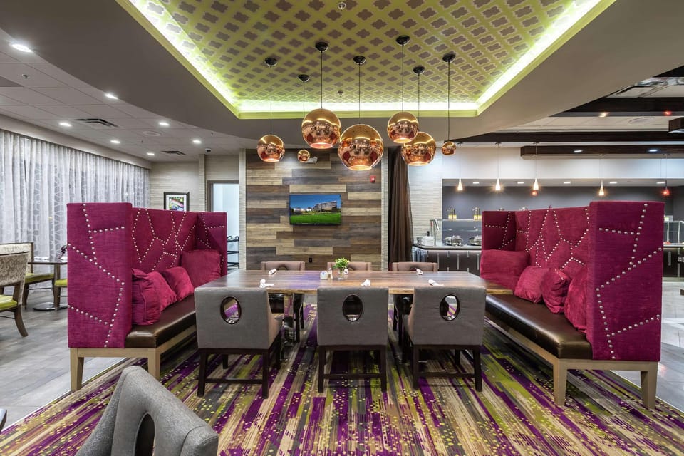 DoubleTree by Hilton Winston Salem - University Hotel in Winston-Salem