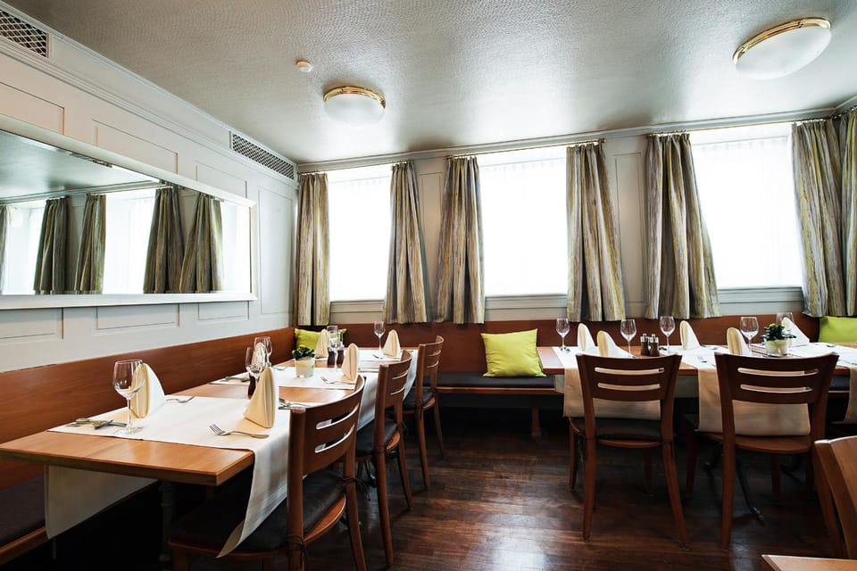Hecht Hotel in Canton of Zurich