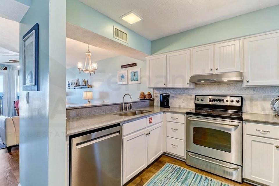Beach Style Condo Includes Google Mini Home And Beach Access 2 Bedroom Condo by RedAwning Hotel in Fernandina Beach