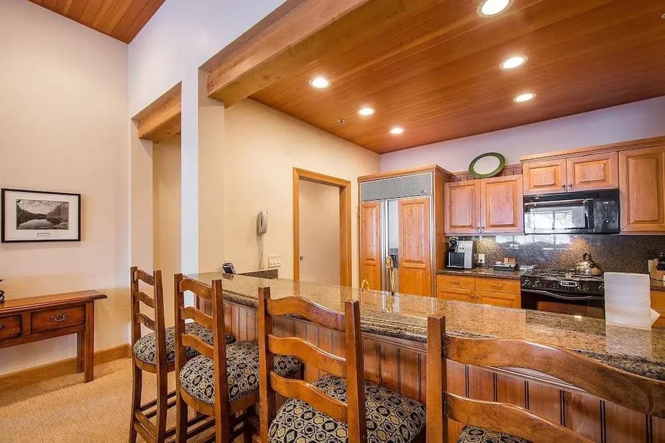 Premium One Bedroom Townhouse 1 Apartment Hotel by RedAwning Hotel in Deer Valley