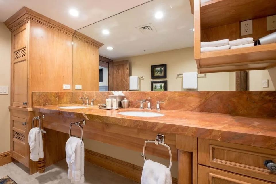 Luxury One Bedroom 1 Apartment Hotel by RedAwning Hotel in Deer Valley