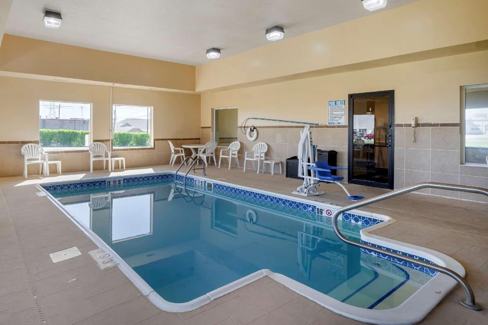 Comfort Inn Somerset - Lake Cumberland Hotel in Somerset