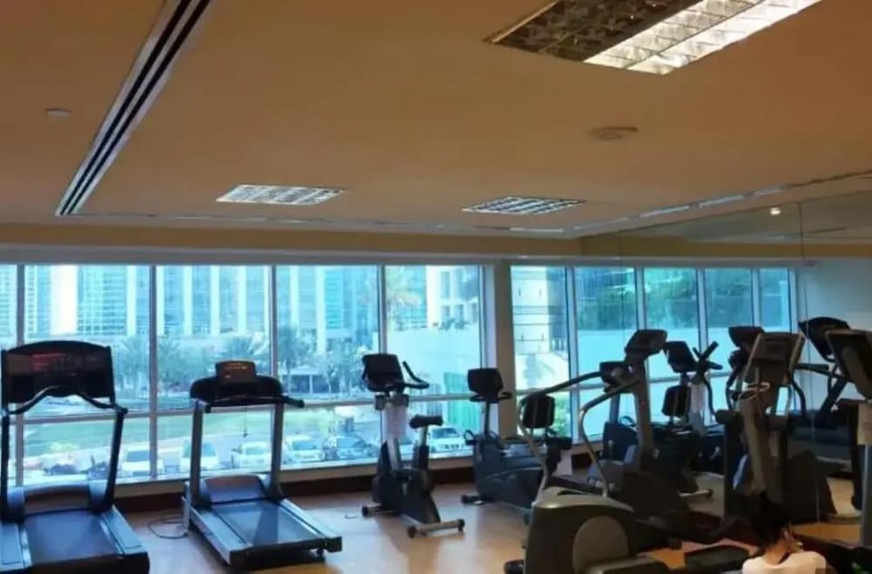 Homesgetaway - JLT Lake Views 1BR Hotel in Dubai
