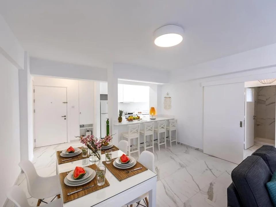 Mackenzie Leo Seafront Suite Hotel in Larnaca