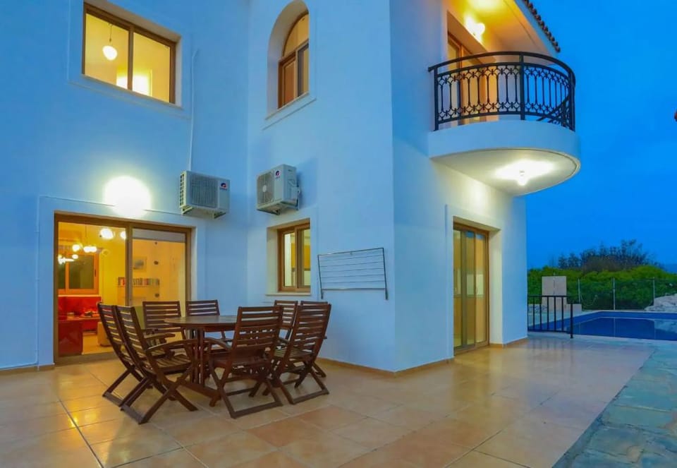 Villa Leda Finiki in Latchi Hotel in Poli Crysochous