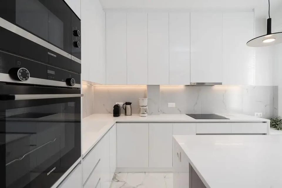 Upscale Athens Luxury Penthouse Hotel in Athens