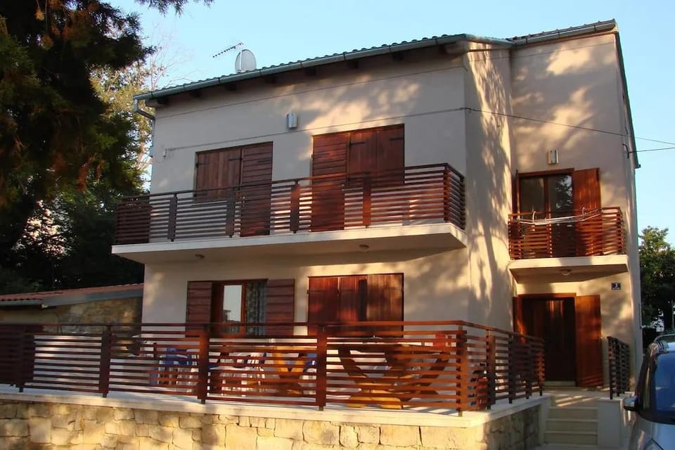 Seafront Spacious Apartment Spazzio Hotel in Zadar County