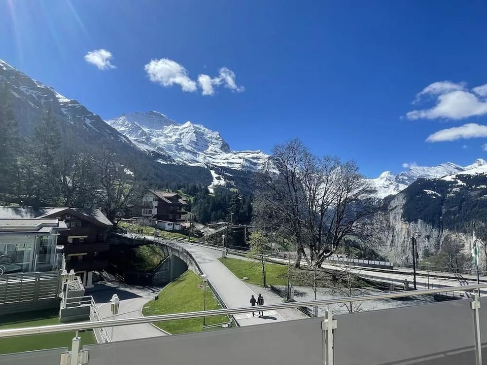 Apartment Jungfraupeak Hotel in Lauterbrunnen
