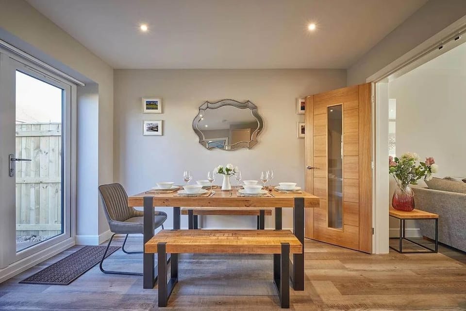 Host Stay Sunflower Cottage Hotel in Seahouses