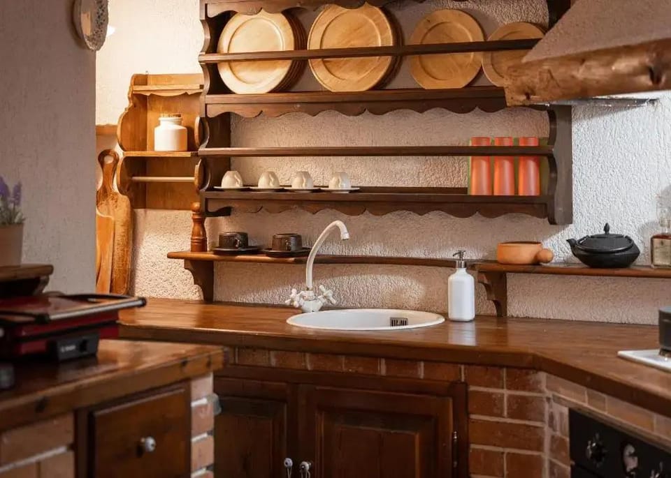 Arachova Wooden Chalet Hotel in Greece