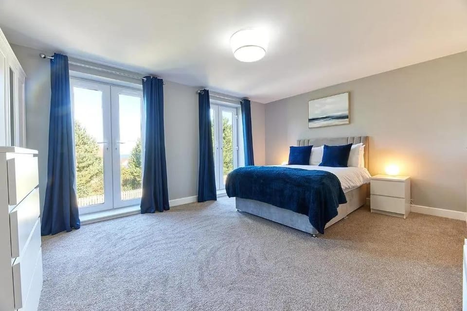 Host Stay Castle View Hotel in Seahouses