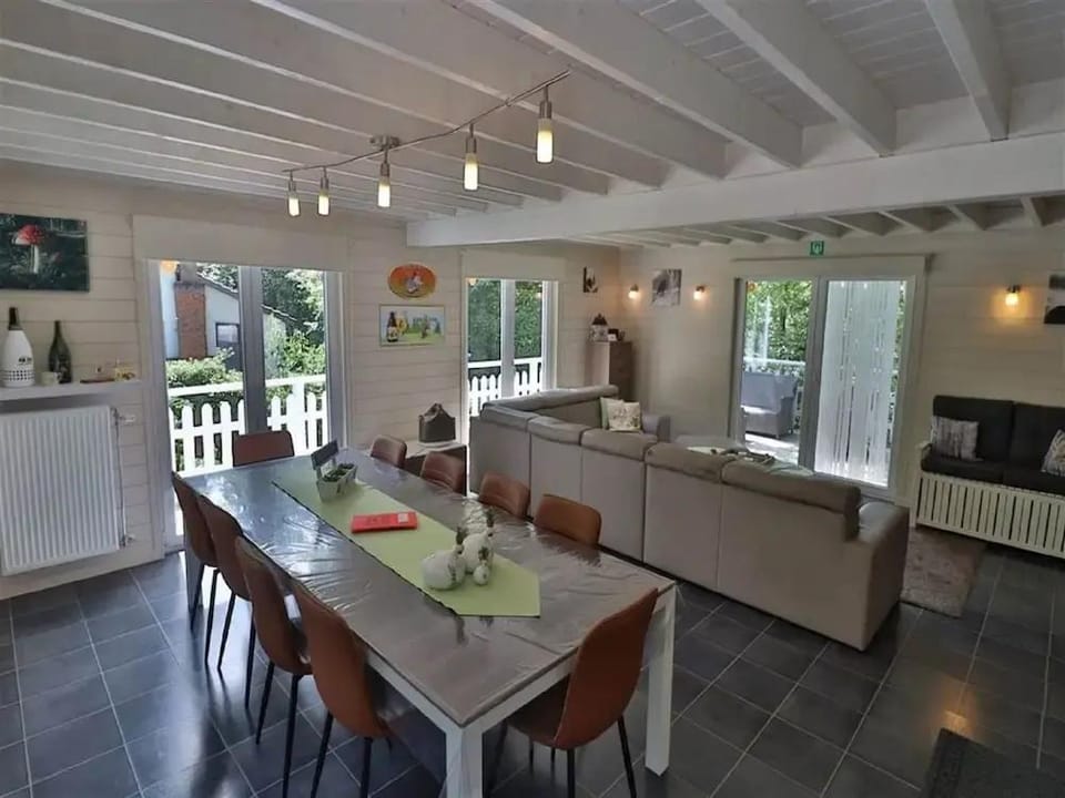 Stylish Chalet With Room Hotel in Belgium