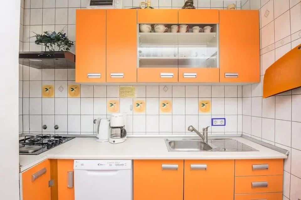 Apartment Kikas Hotel in Zadar County