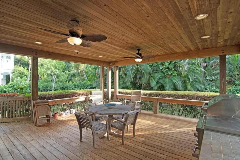 Sun, Shells and Seaspray w/ Lanai Hotel in Delray Beach