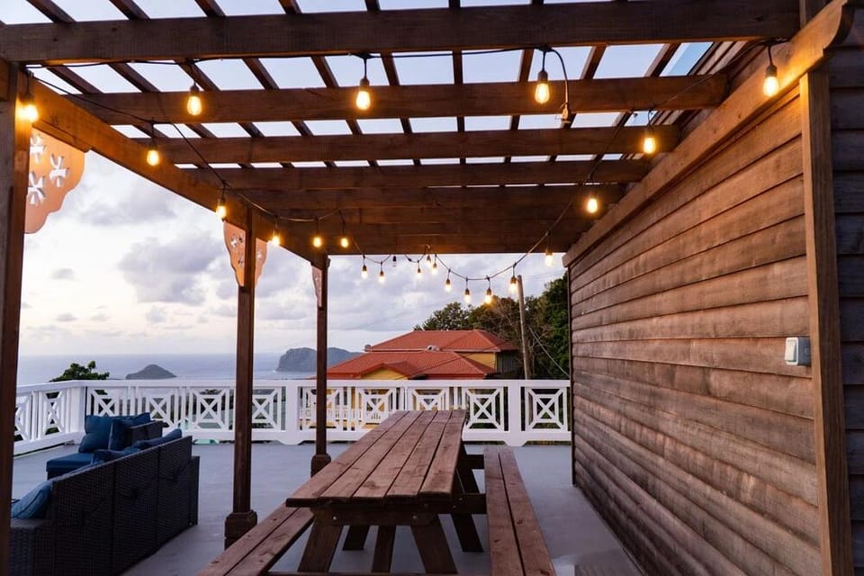 Banbou Terrace Hotel in Caribbean